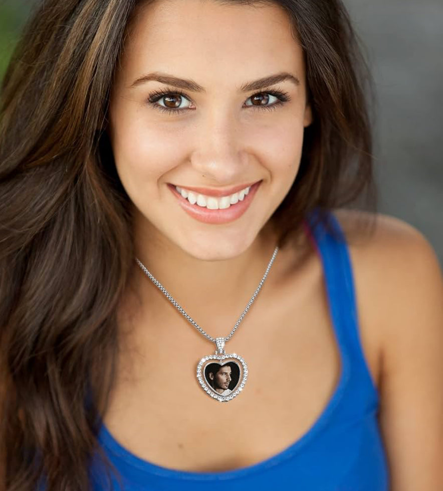 Rhinestone Heart Necklace